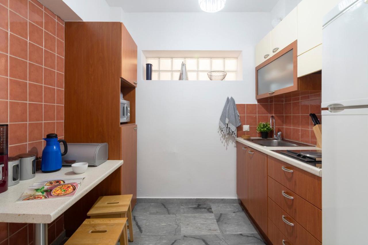 Central 3Bd Apt. Near Acropolis Atenas Exterior foto